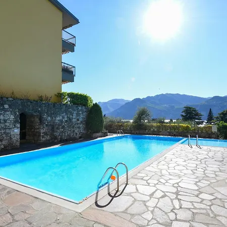 La Perla Mgh 5 *