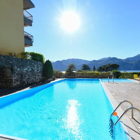 La Perla Mgh 5 Apartman *